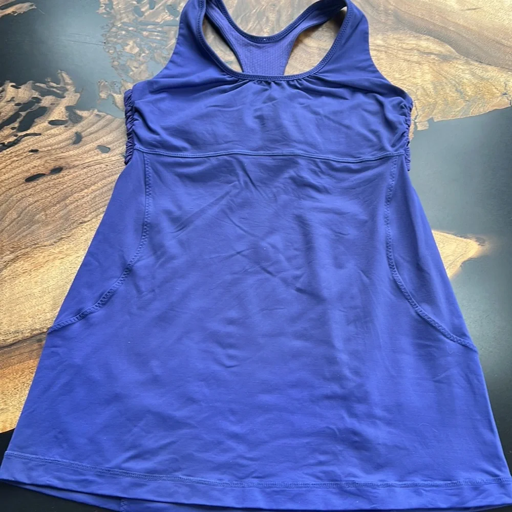 Lululemon Turbo Racerback Tank top, size 6 - Picture 4 of 8